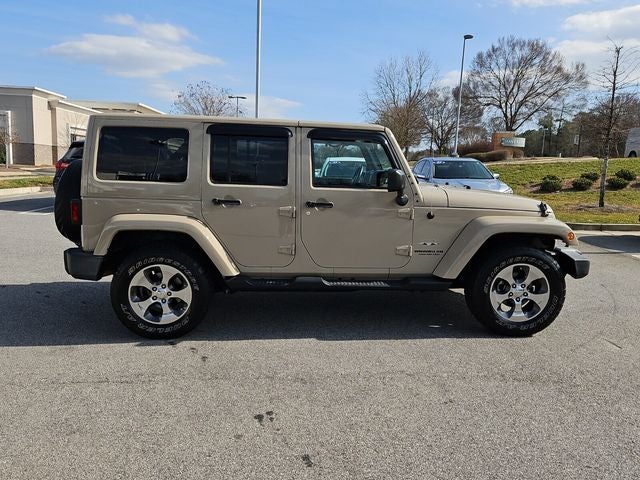 2016 Jeep Wrangler Unlimited Sahara