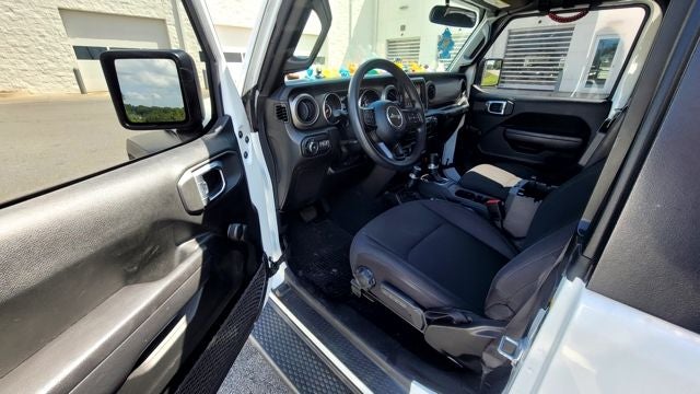 2022 Jeep Wrangler Sport