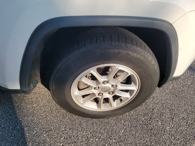 2018 Jeep Grand Cherokee Laredo E