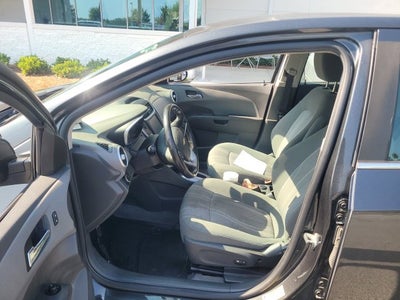 2017 Chevrolet Sonic LT