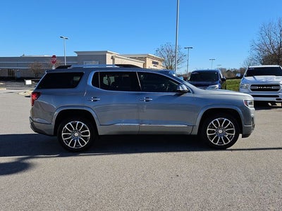 2023 GMC Acadia Denali
