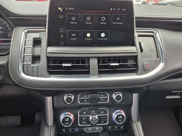 2023 GMC Yukon XL SLT