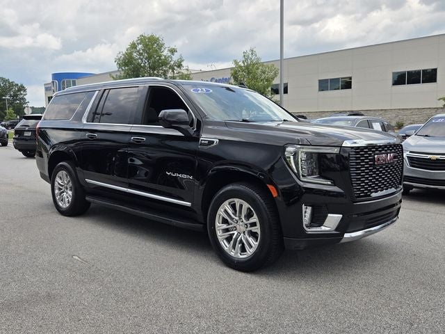 2023 GMC Yukon XL SLT