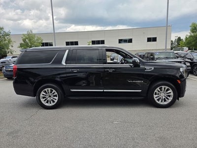 2023 GMC Yukon XL SLT
