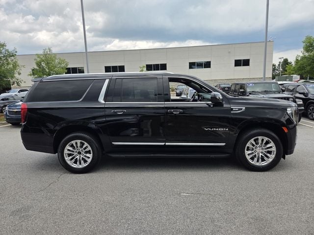 2023 GMC Yukon XL SLT