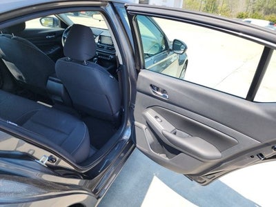 2022 Nissan Altima 2.5 S