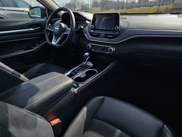 2025 Nissan Altima 2.5 SR