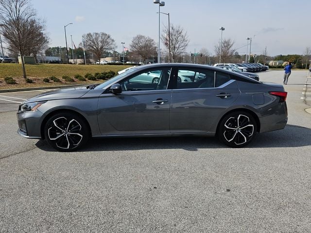 2025 Nissan Altima 2.5 SR