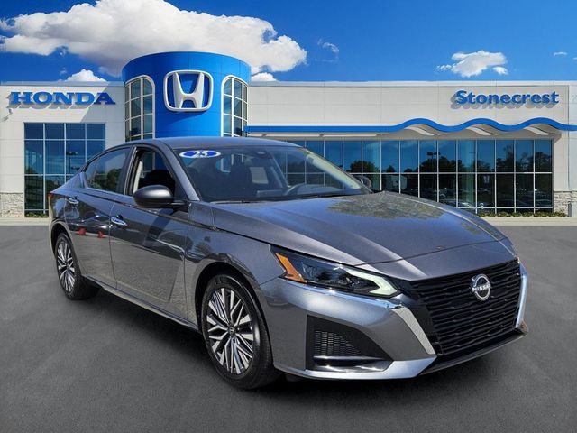 2025 Nissan Altima