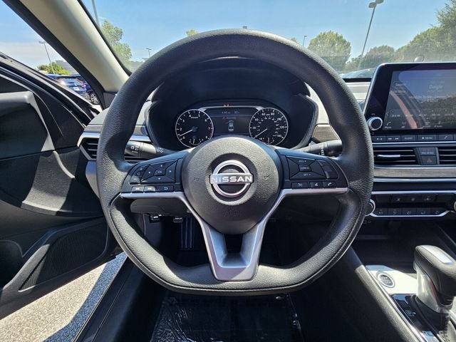 2025 Nissan Altima SV - Photo 28