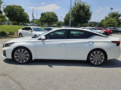 2023 Nissan Altima 2.5 SL