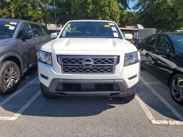 2023 Nissan Frontier SV