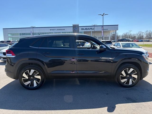 2025 Volkswagen Atlas Cross Sport 2.0T SE w/Technology