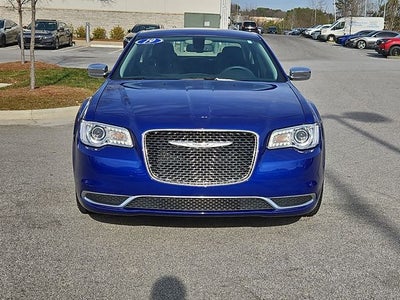 2019 Chrysler 300 Touring