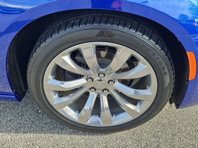 2019 Chrysler 300 Touring