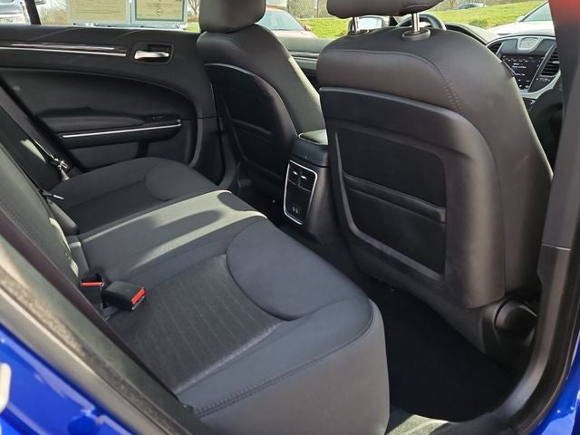 2019 Chrysler 300 Touring