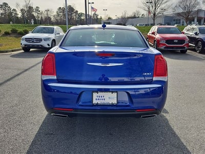 2019 Chrysler 300 Touring