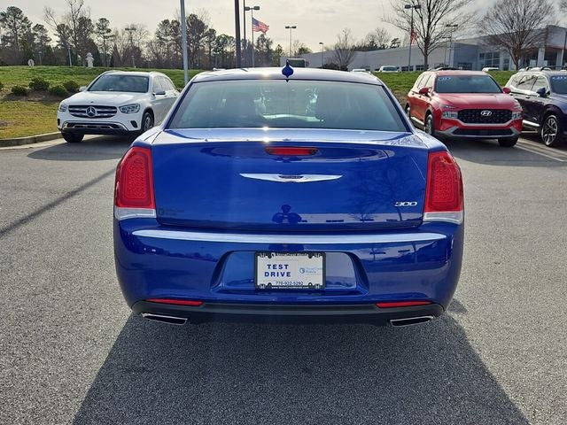 2019 Chrysler 300 Touring