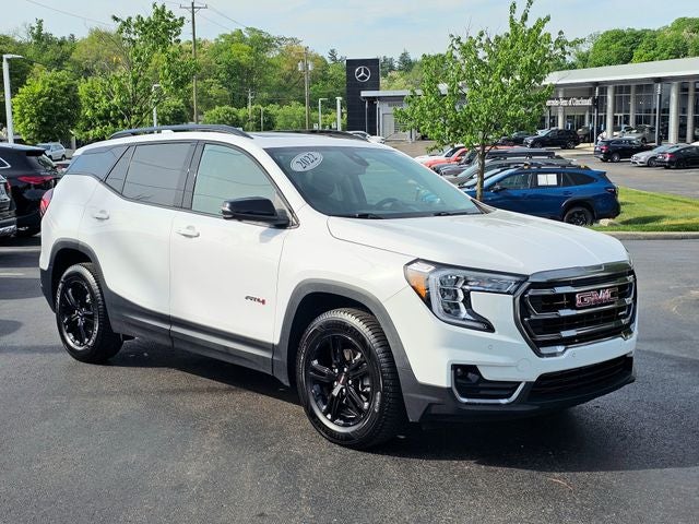 2022 GMC Terrain AT4