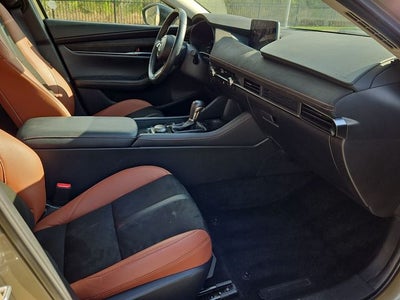 2024 Mazda Mazda3 2.5 Carbon Turbo