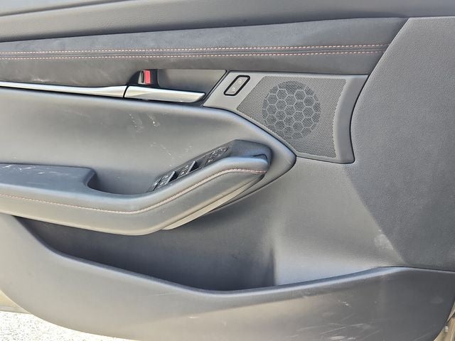 2024 Mazda Mazda3 2.5 Carbon Turbo