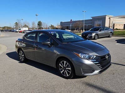 2023 Nissan Versa 1.6 SV