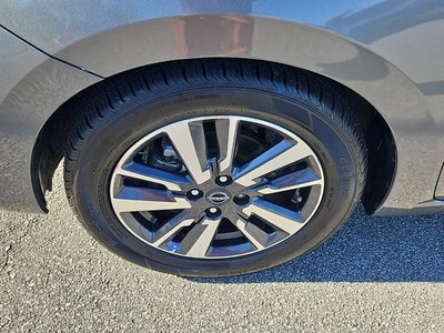 2023 Nissan Versa 1.6 SV