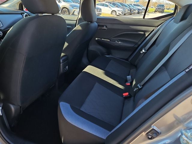 2023 Nissan Versa 1.6 SV