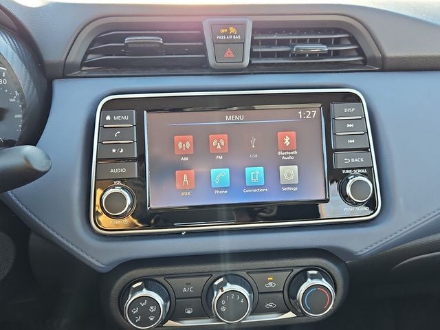 2023 Nissan Versa 1.6 SV