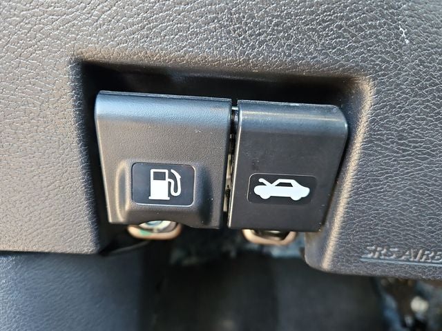 2023 Nissan Versa 1.6 SV