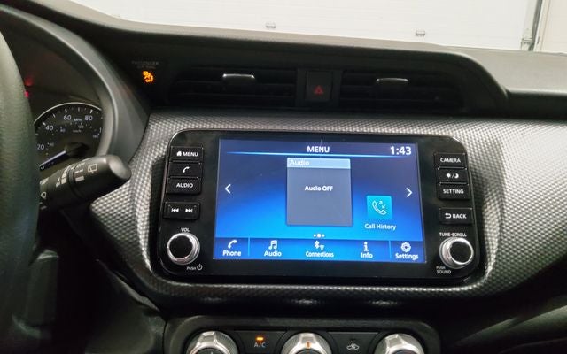 2023 Nissan Kicks SV
