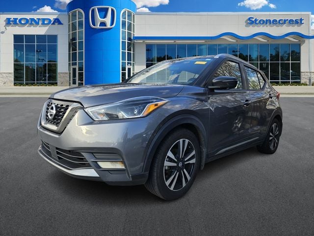 2020 Nissan Kicks SR