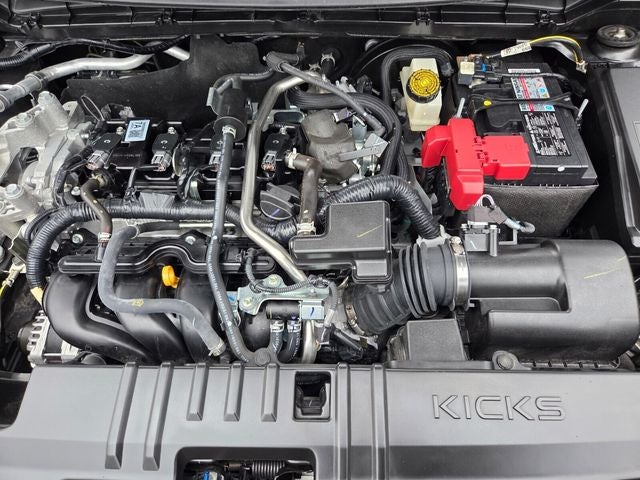 2025 Nissan Kicks SV