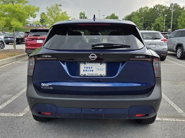 2025 Nissan Kicks SV