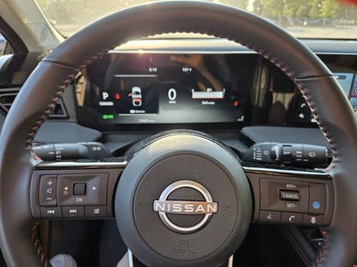 2025 Nissan Kicks SR