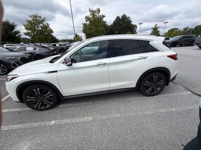 2021 INFINITI QX50 LUXE