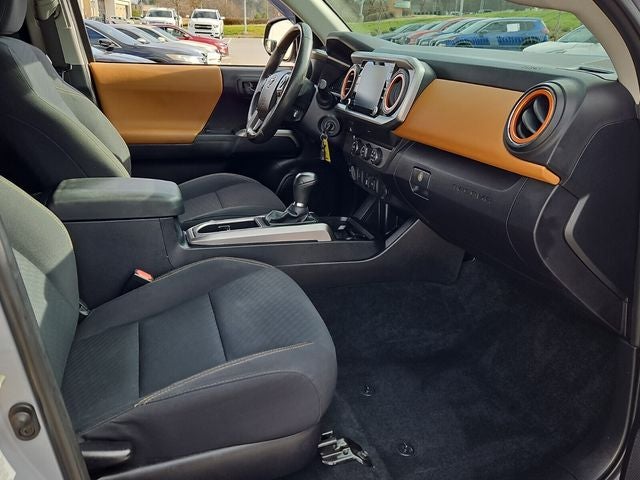 2020 Toyota Tacoma SR5 V6