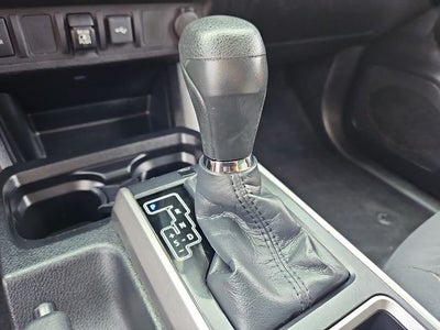 2020 Toyota Tacoma SR5 V6