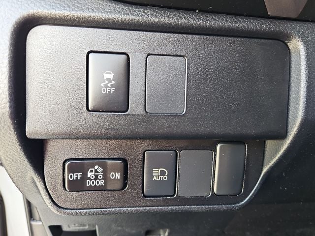 2020 Toyota Tacoma SR5 V6