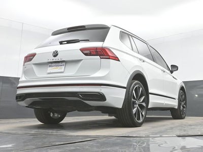 2022 Volkswagen Tiguan 2.0T SE R-Line Black