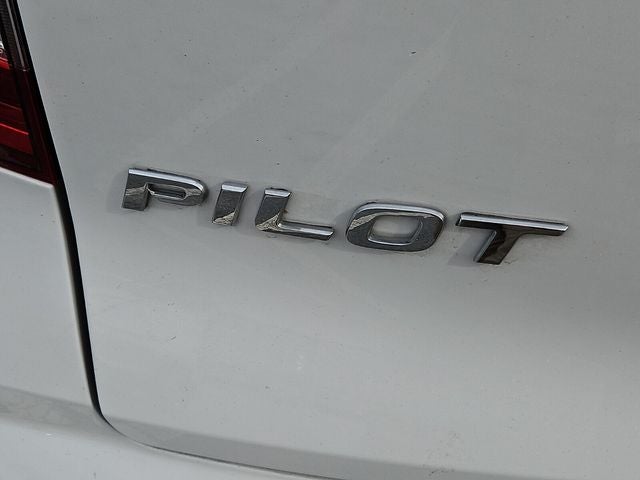 2022 Honda Pilot Touring 7 Passenger