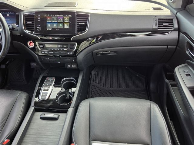 2021 Honda Pilot Touring 7 Passenger