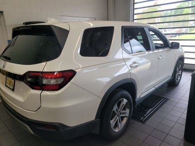 2023 Honda Pilot EX-L 7 Passenger