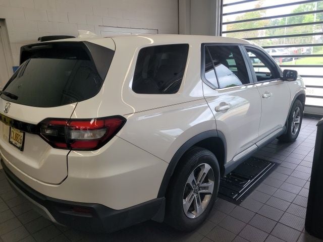 2023 Honda Pilot EX-L 7 Passenger