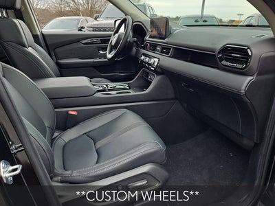 2025 Honda Pilot Touring