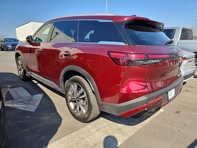 2023 INFINITI QX60 LUXE