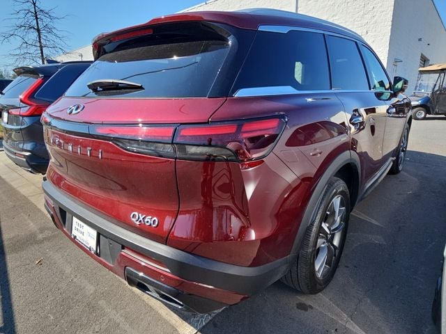 2023 INFINITI QX60 LUXE