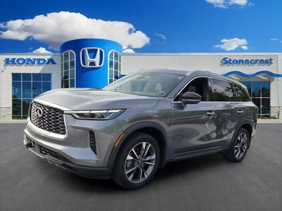 2023 INFINITI QX60 LUXE