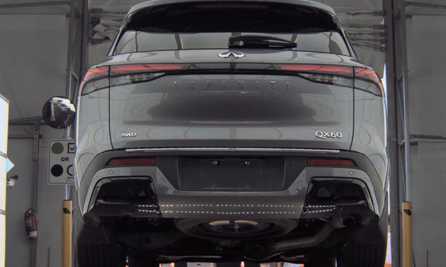 2023 INFINITI QX60 LUXE