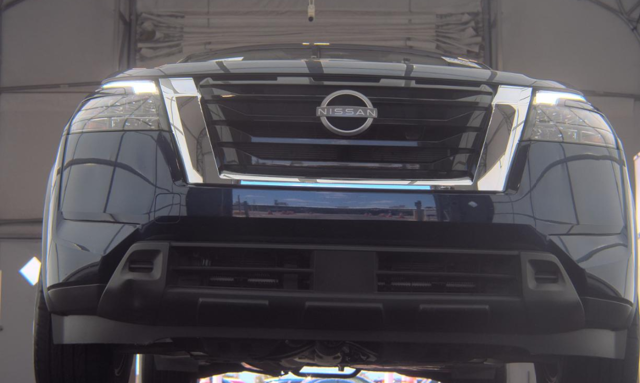 2024 Nissan Pathfinder SV